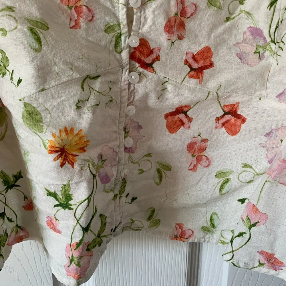 Floral Puff Sleeve Women's Top - Picture 2 of 5